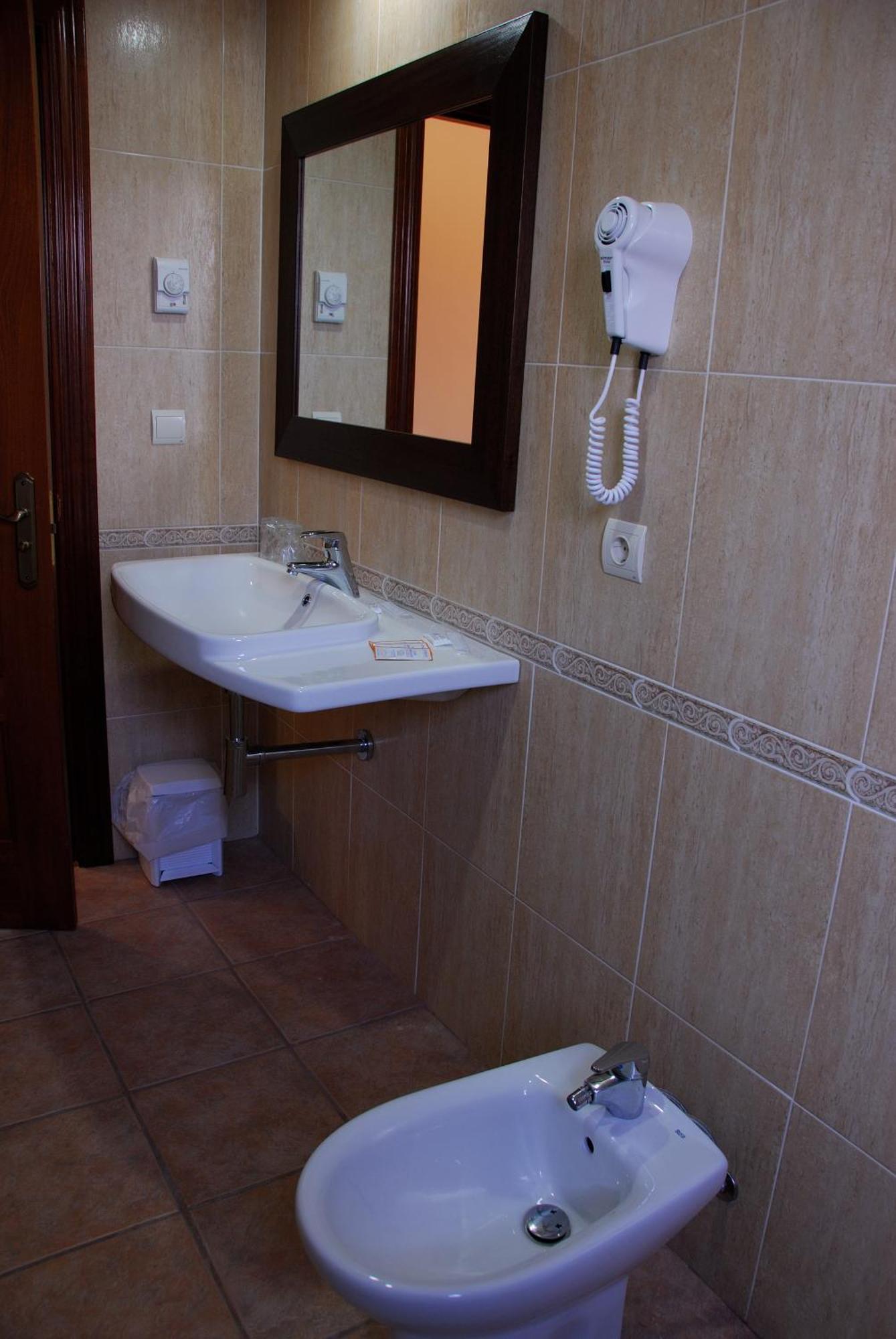 Hotel Balneari De Vallfogona De Riucorb Kültér fotó