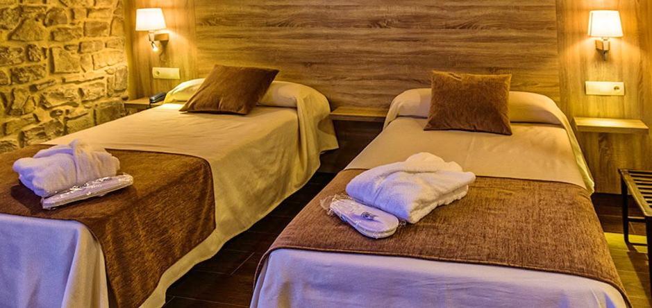 Hotel Balneari De Vallfogona De Riucorb Kültér fotó